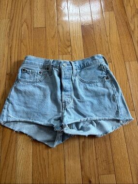 Levi 501 Light Blue Denim Cutoff Women’s Shorts